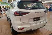 Isuzu Mu -X (RF20) — снимка 2
