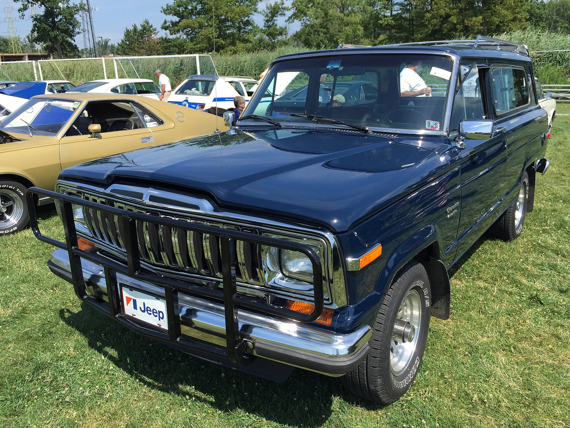 Jeep Cherokee I (SJ) 5-door