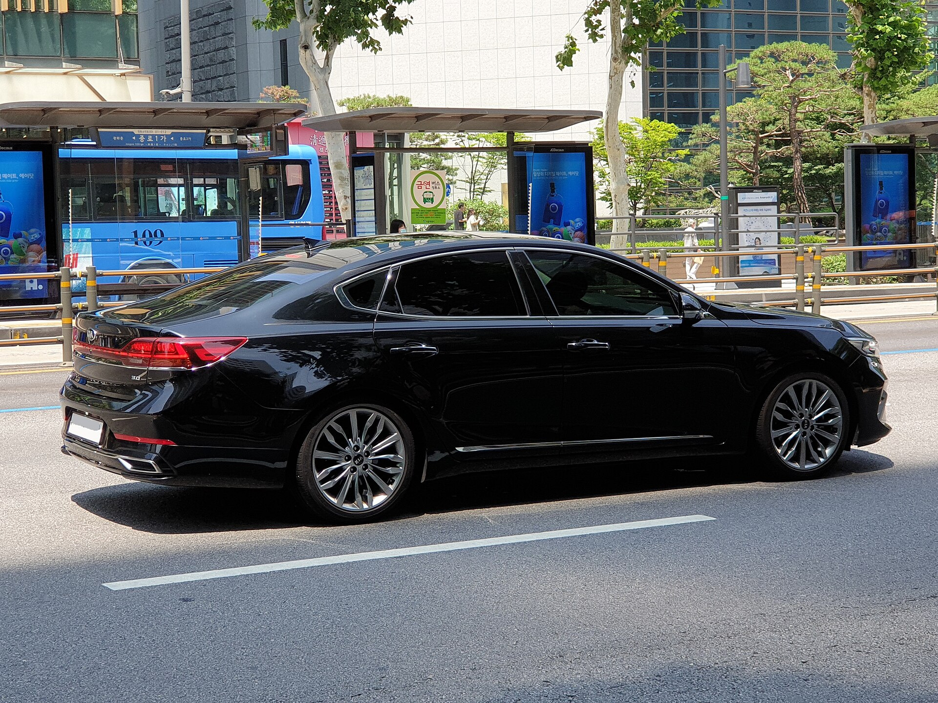 Kia K7 Premier