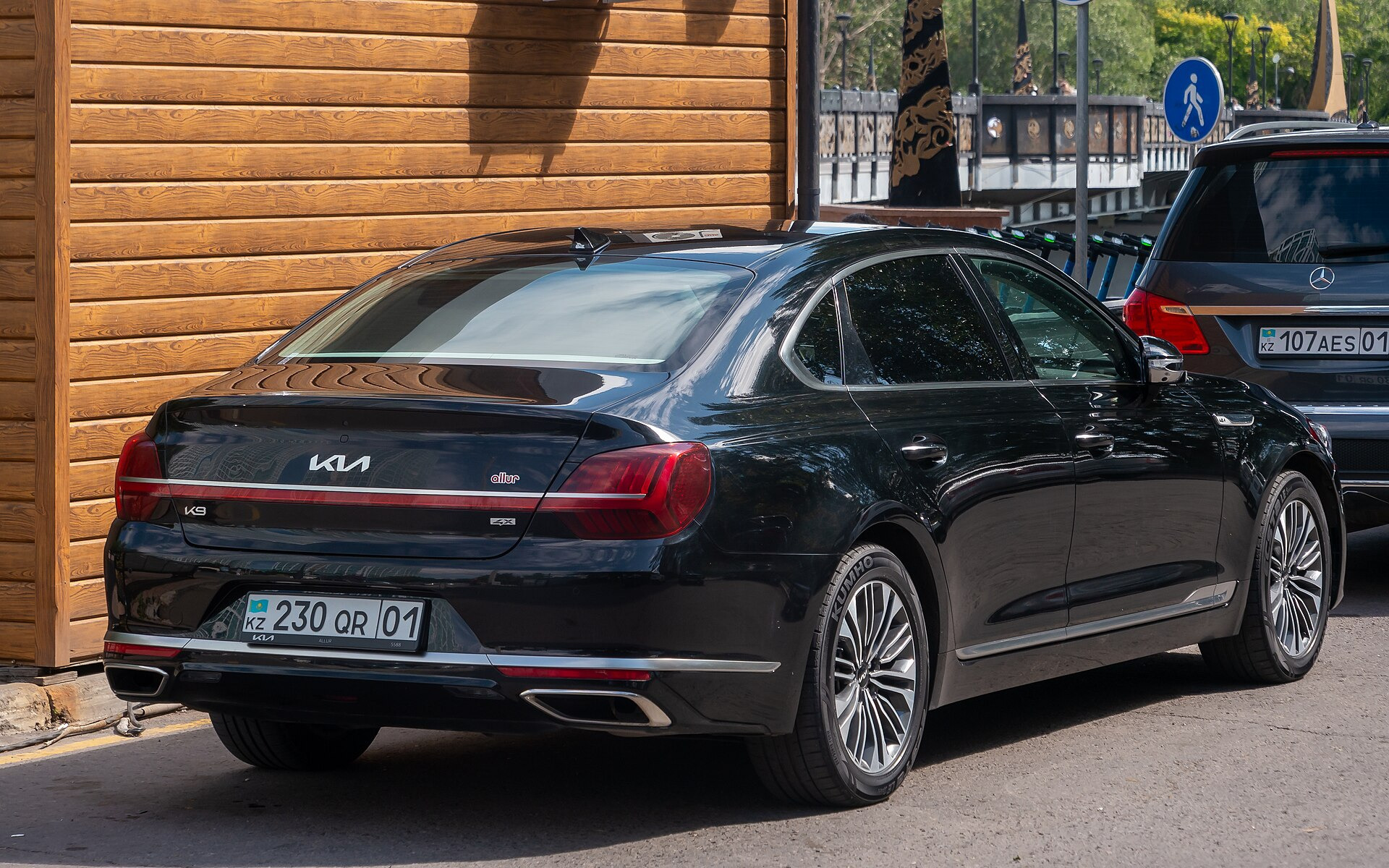 Kia K9 I (facelift 2014)