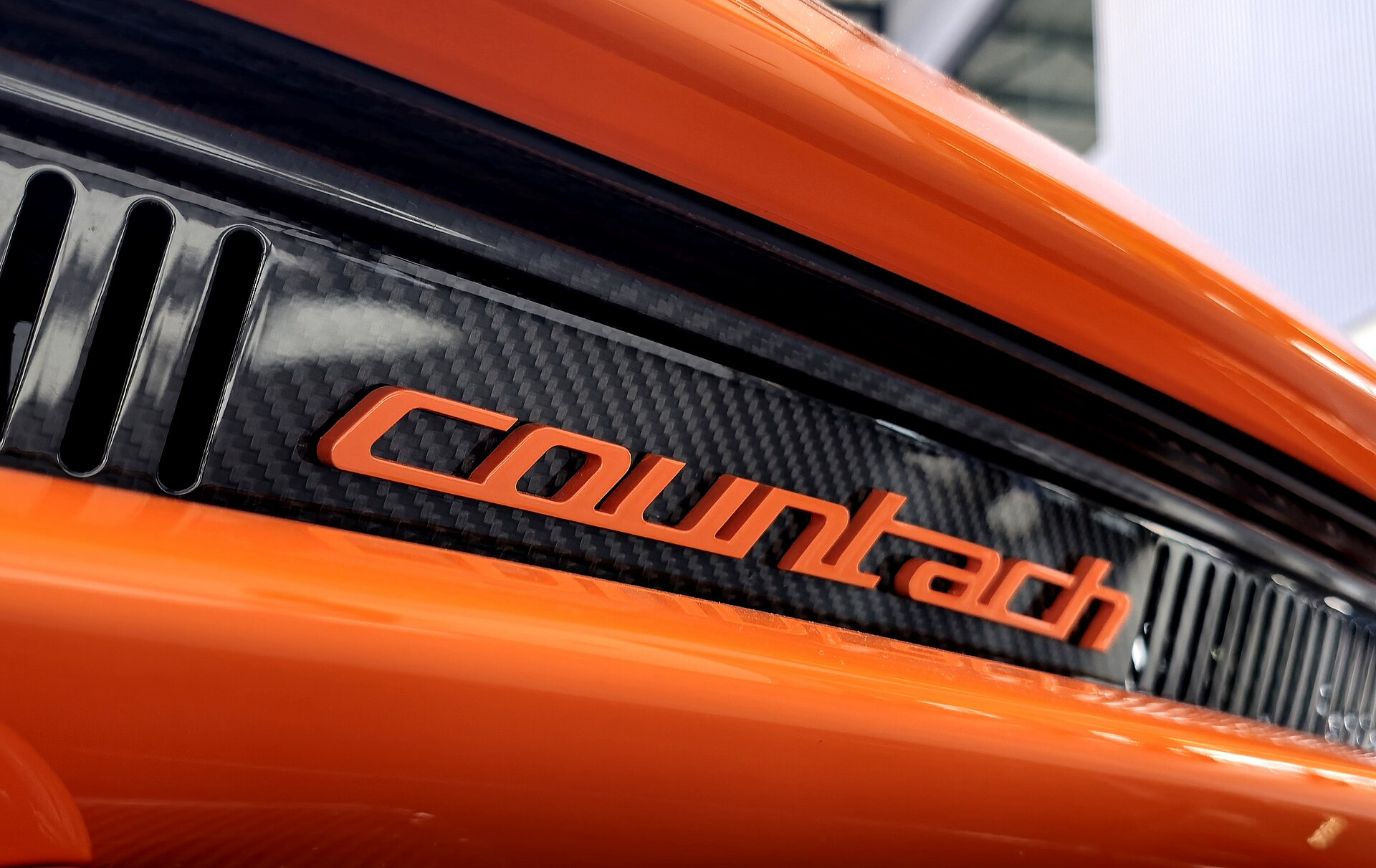 Lamborghini Countach LPI 800-4