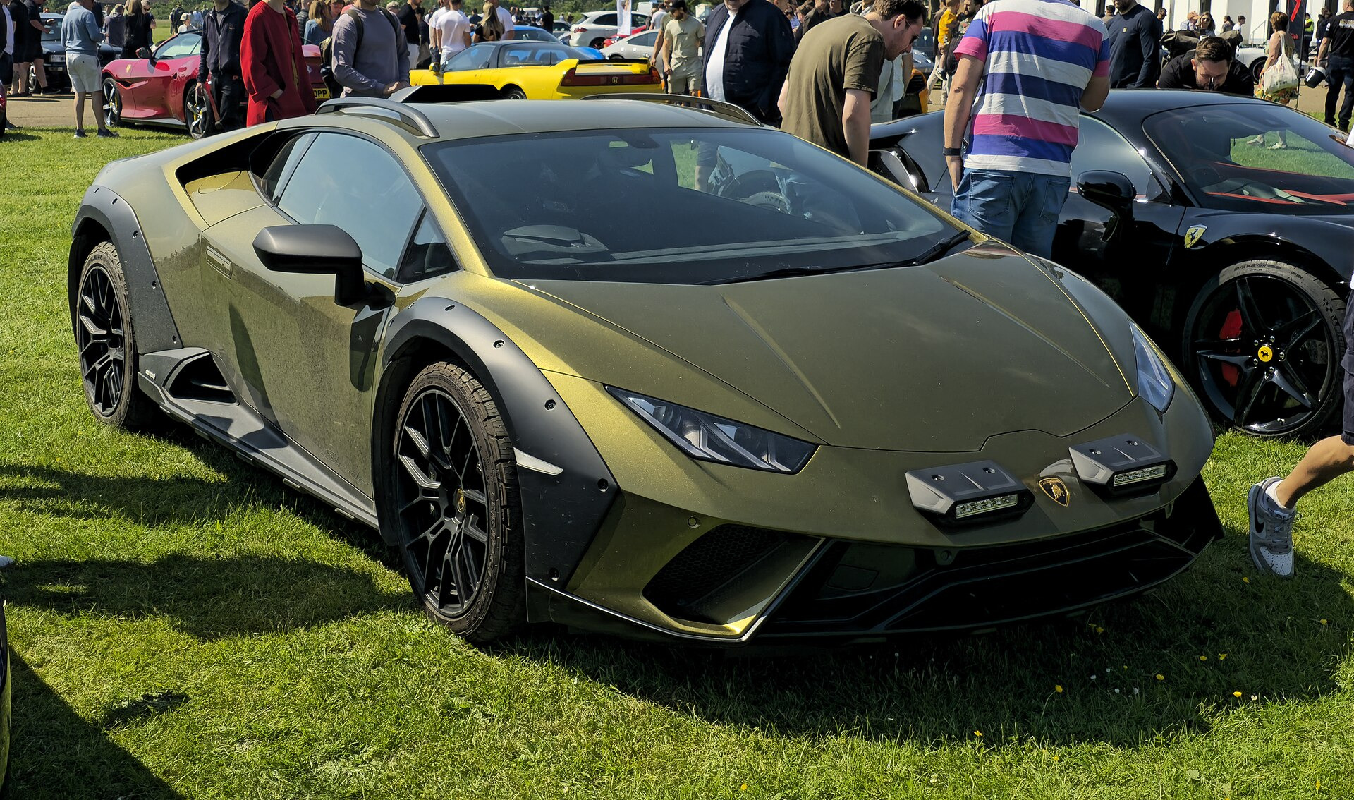 Lamborghini Huracan Sterrato