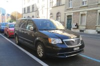 Lancia Voyager 2.8 (177hp) Automatic — снимка 2