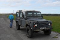 Land Rover Defender 90 Works V8 2.5 TD5 (122hp) — снимка 2