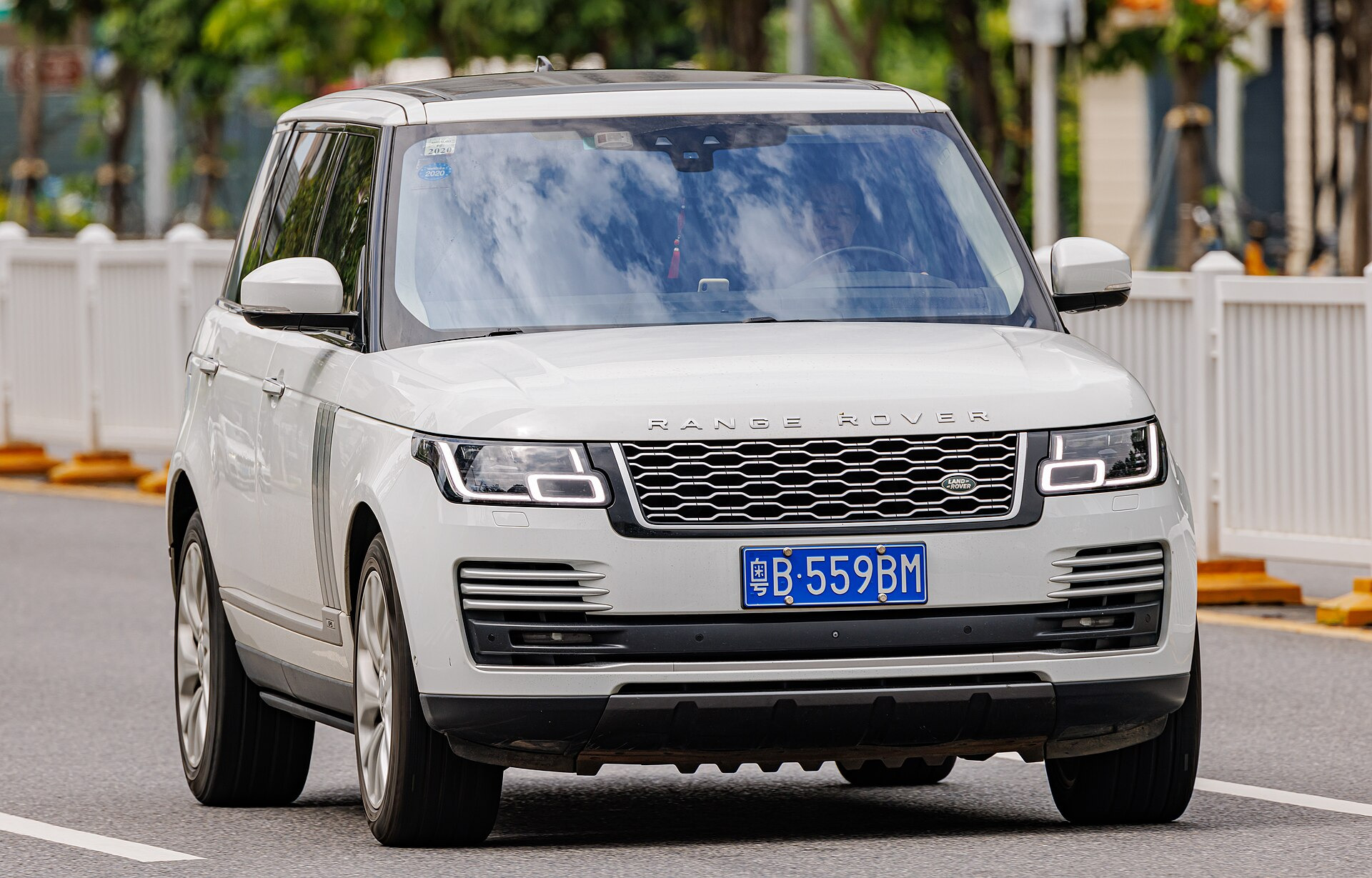 Land Rover Range Rover V SWB