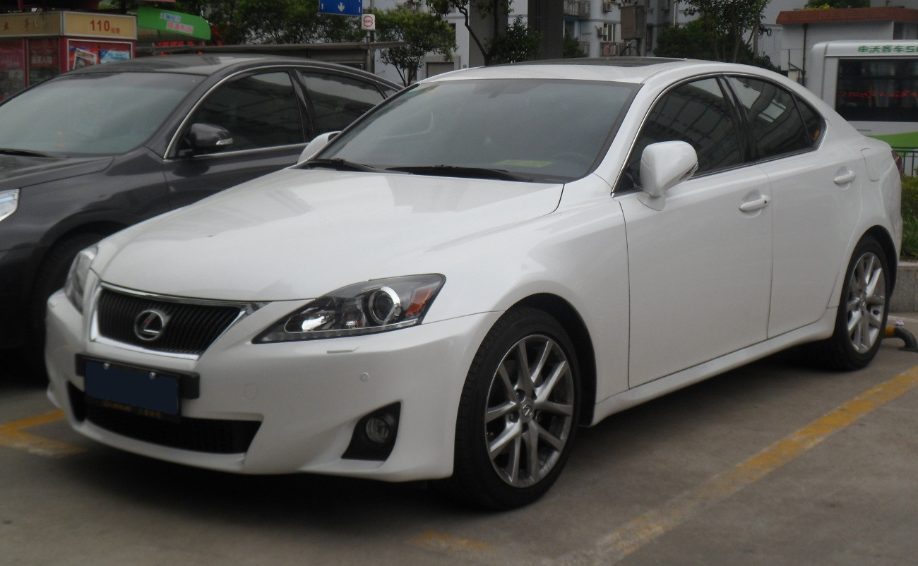 Lexus IS II (XE20)