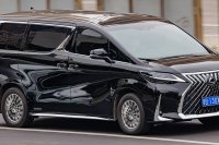 Lexus LM — снимка 2