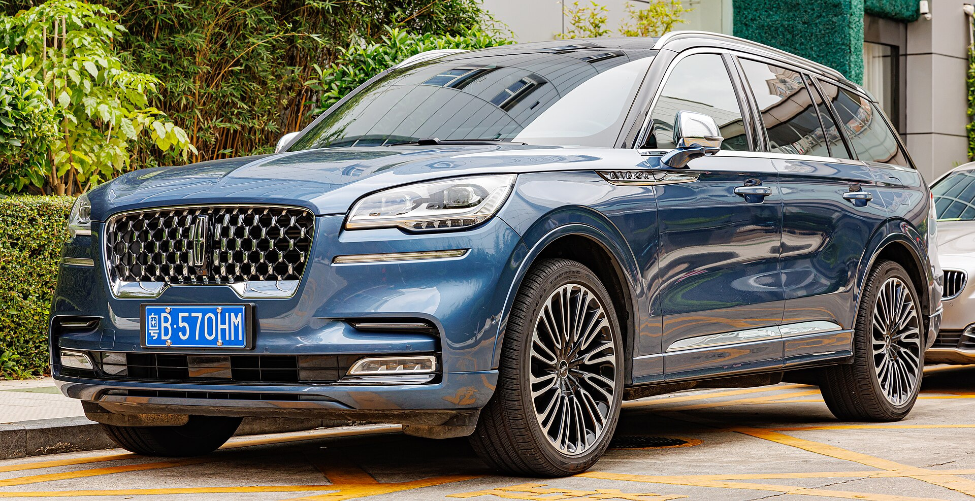 Lincoln Aviator I