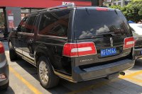 Lincoln Navigator III LWB (facelift 2015) — снимка 2
