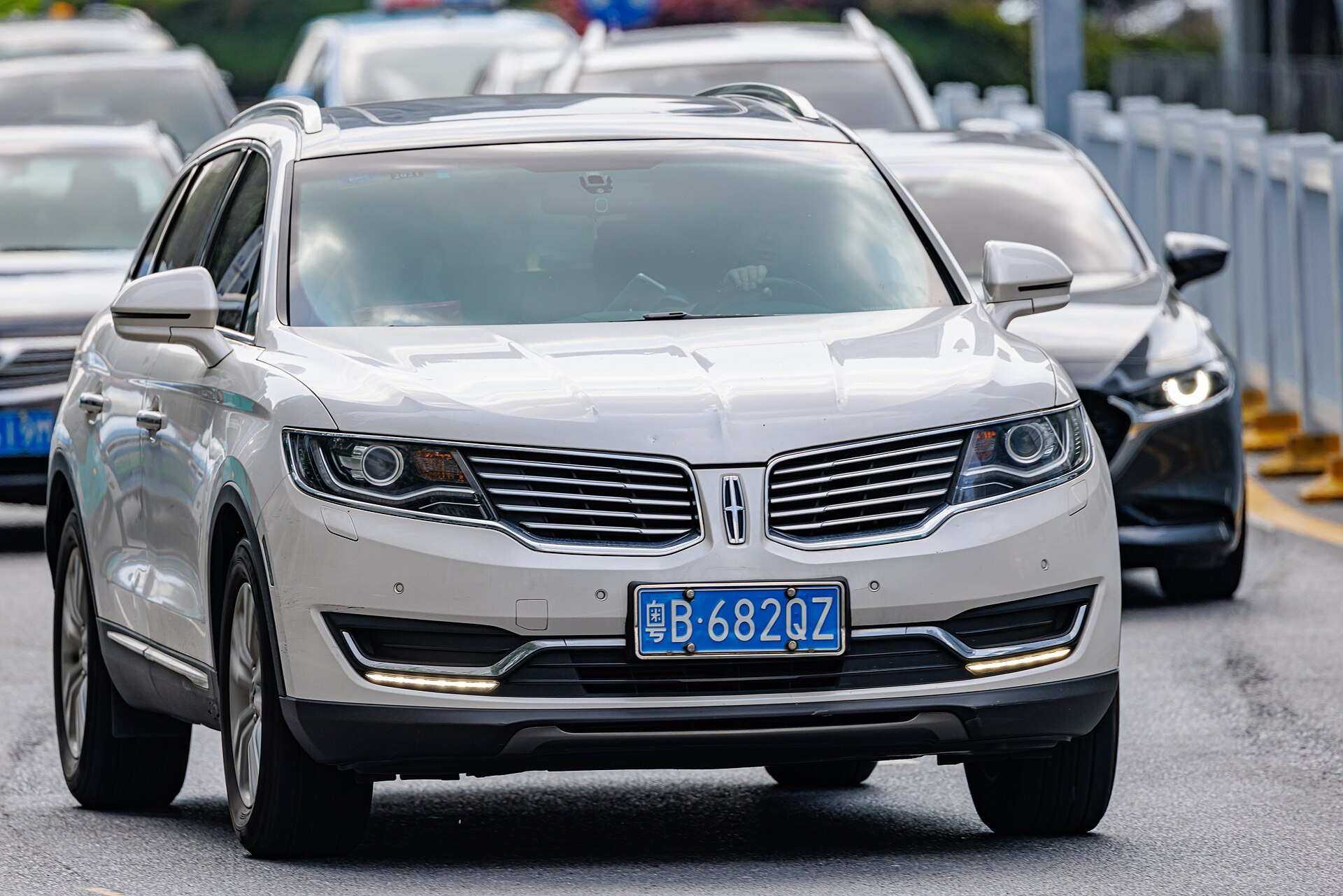 Lincoln MKX I