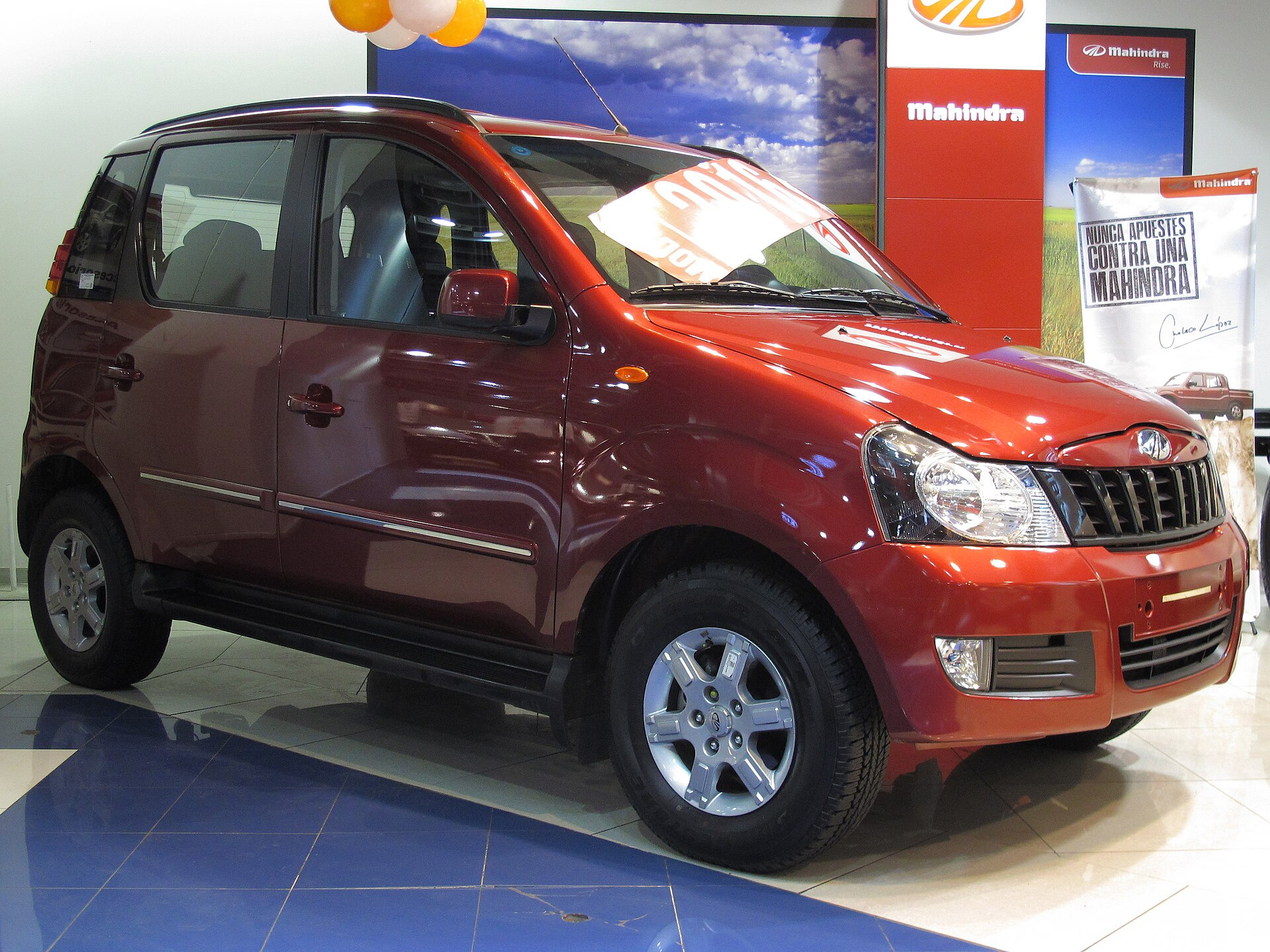 Mahindra NuvoSport