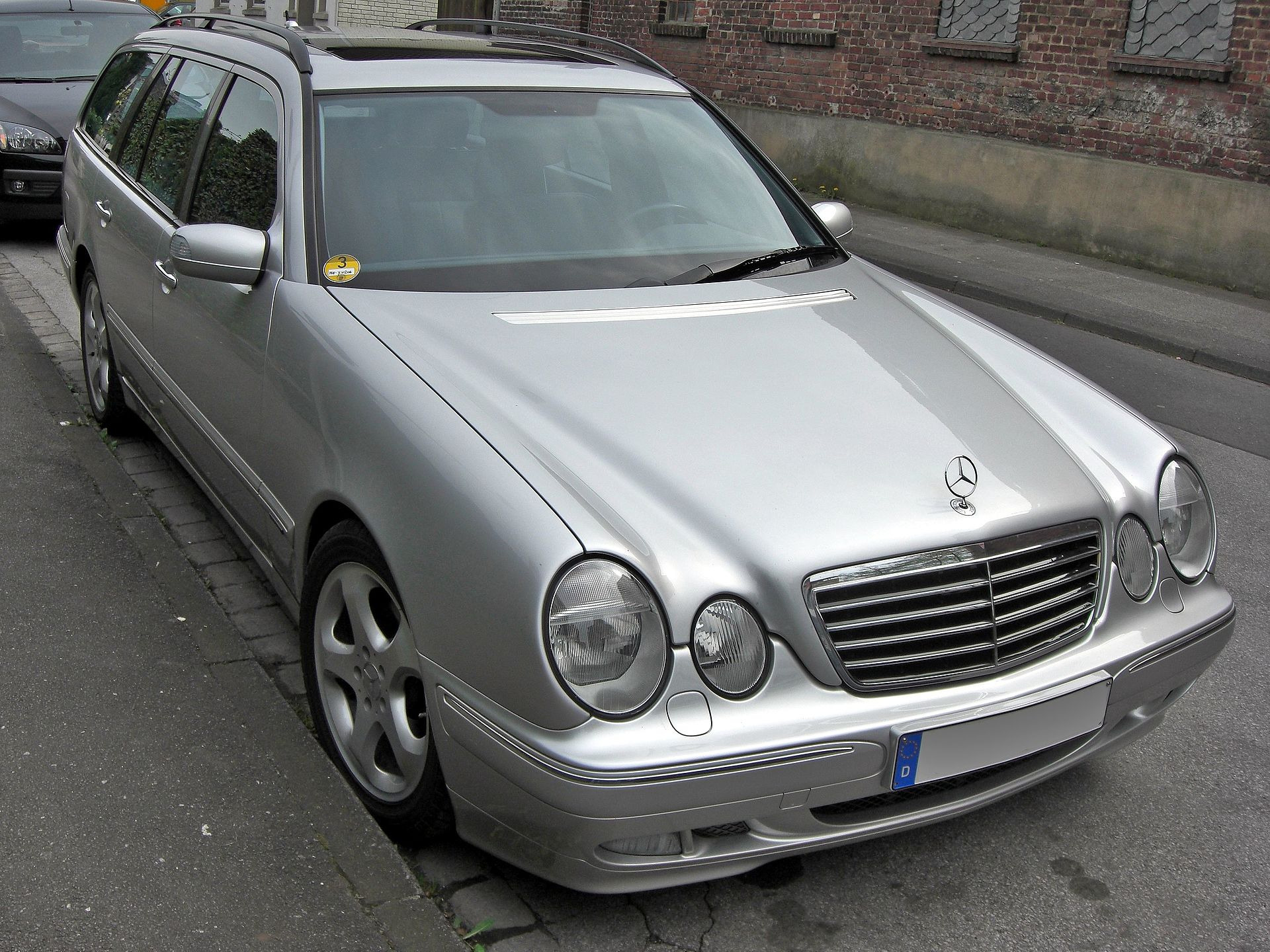 Mercedes-Benz E-Class T-modell (S210, facelift 1999)