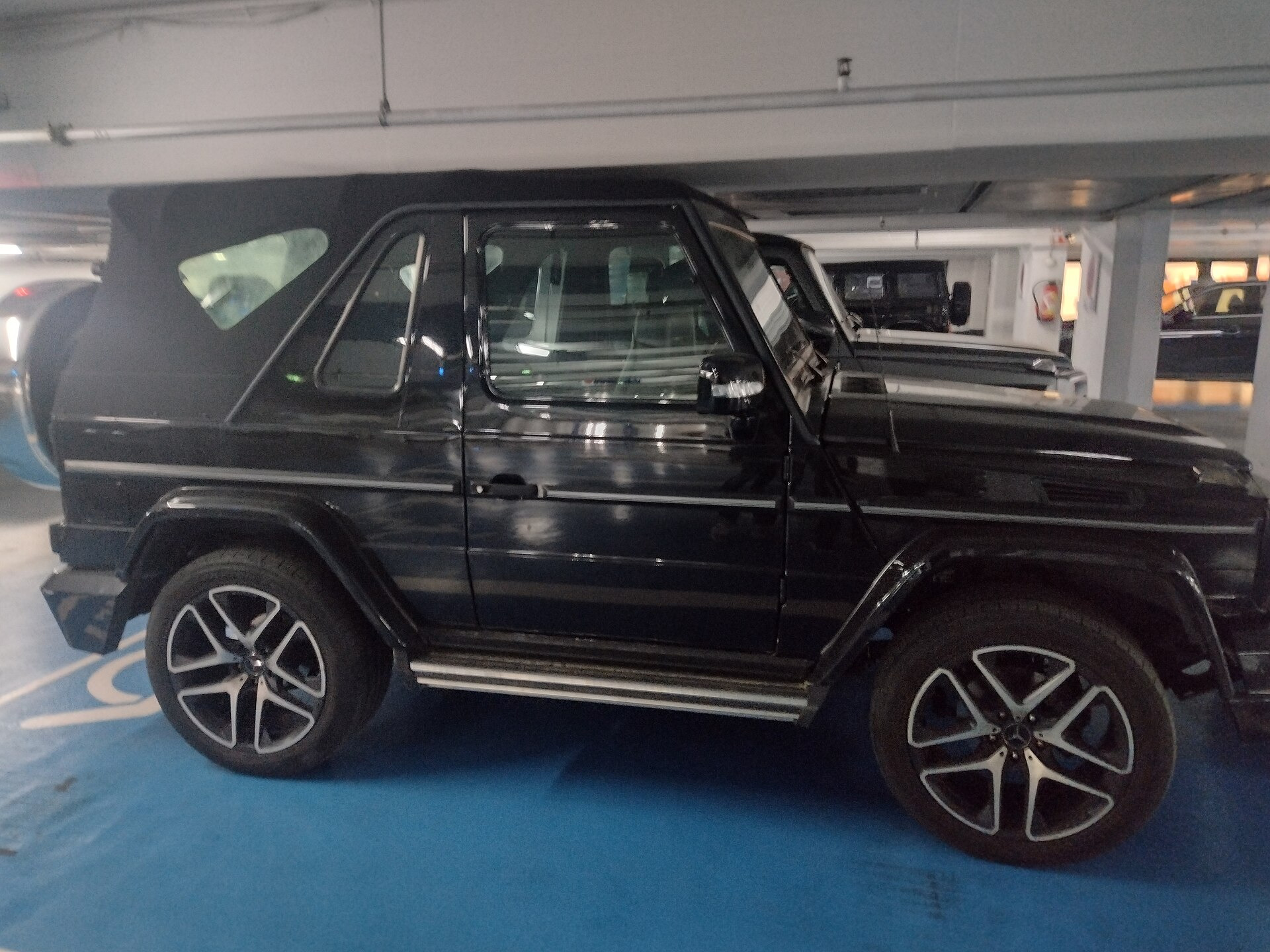 Mercedes-Benz G-Class cabriolet (W463, facelift 2000)