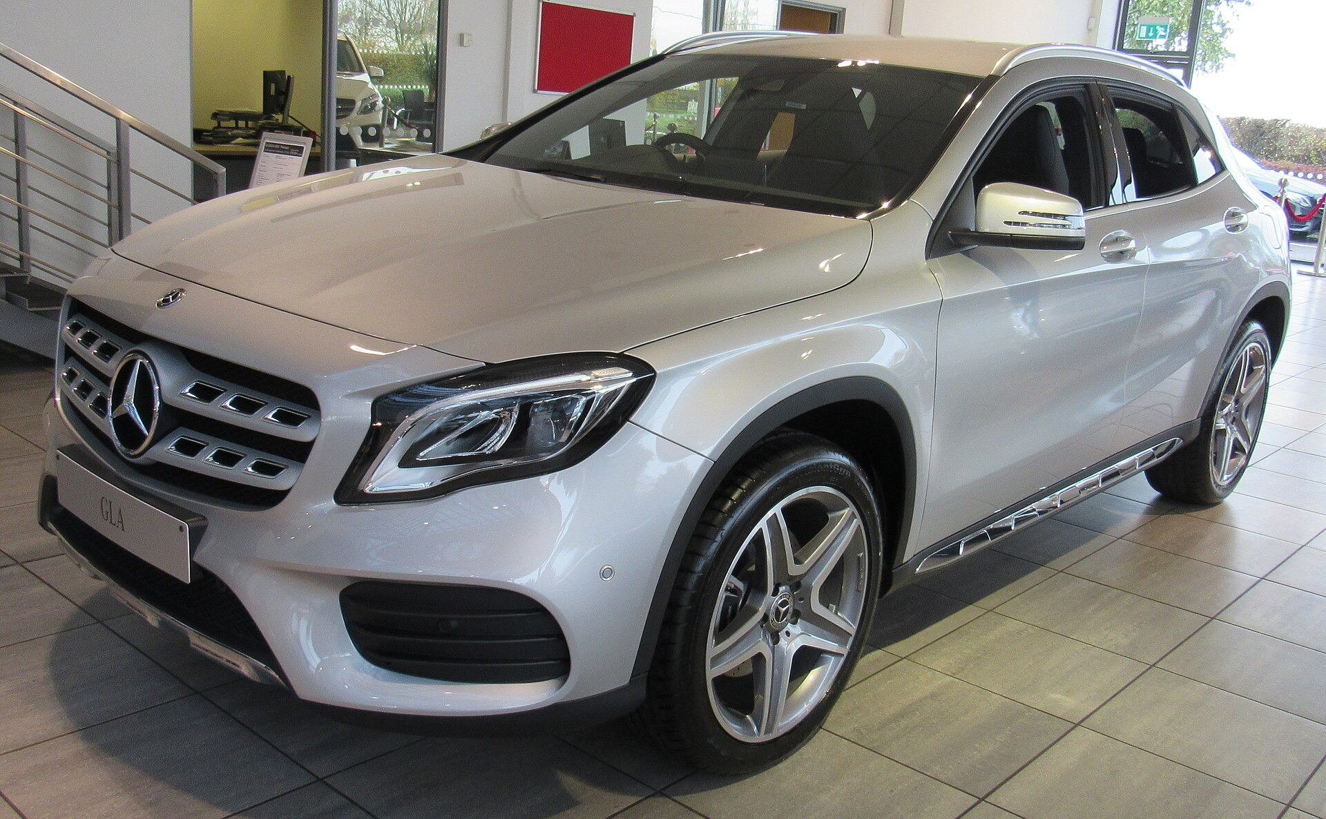 Mercedes-Benz GLA (X156, facelift 2017)
