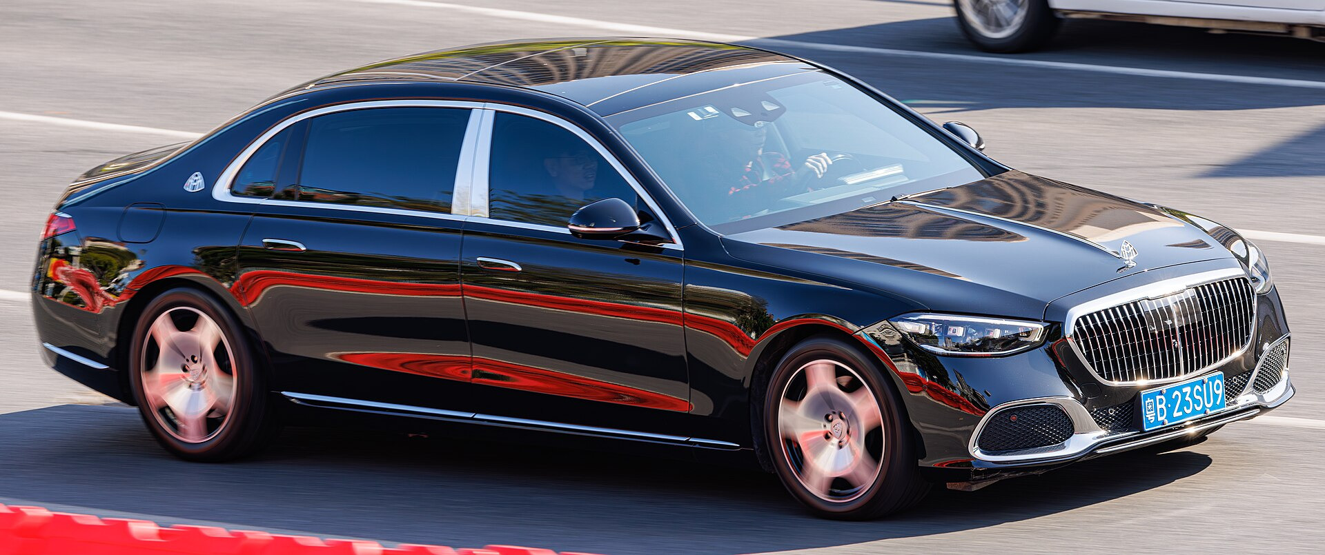 Mercedes-Benz S-Class Maybach S-class (Z223)
