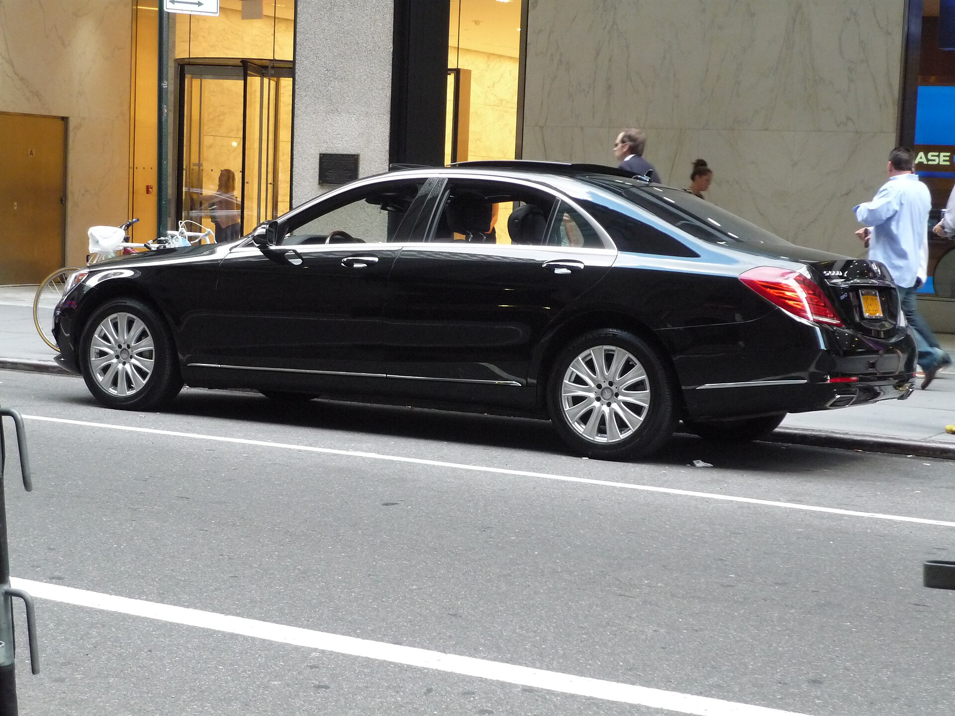 Mercedes-Benz S-Class Long (W140)