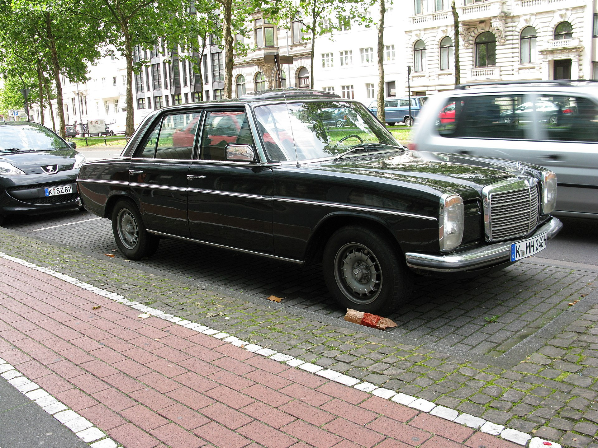Mercedes-Benz /8 (W114)