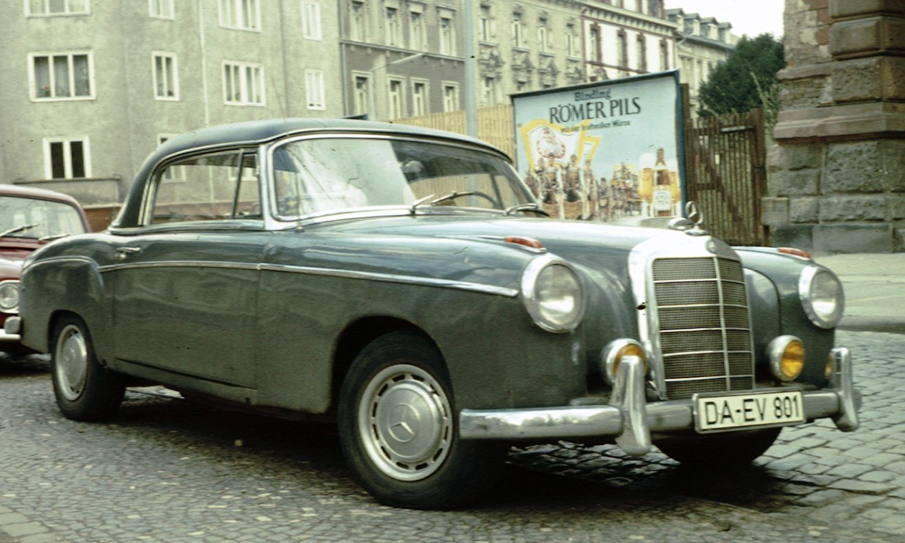 Mercedes-Benz Ponton W128 Coupe