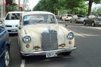 Mercedes-Benz Ponton W180 I Sedan — снимка 3
