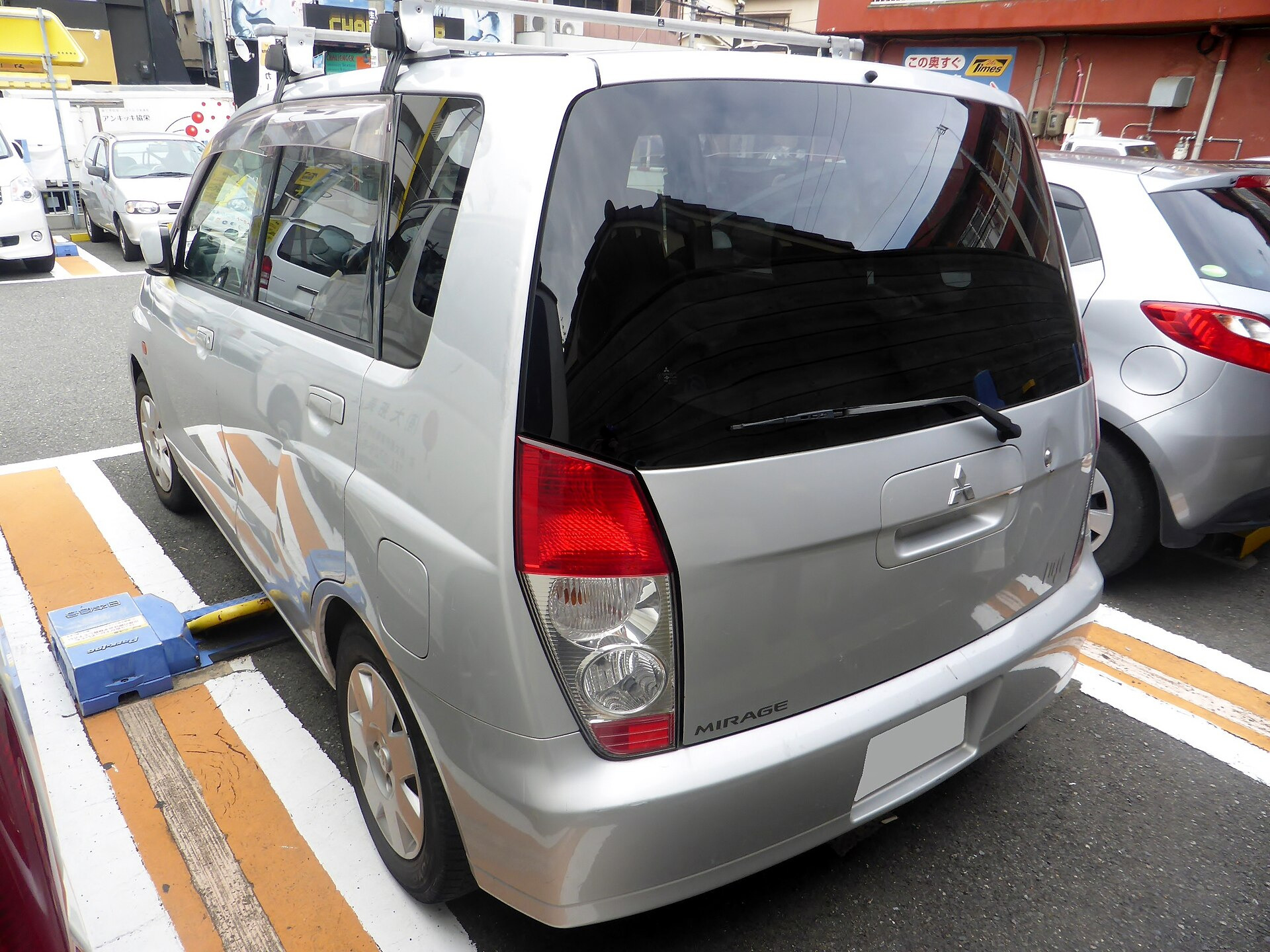 Mitsubishi Mirage V Asti (CJO)