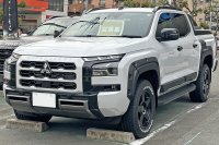 V Double Cab Chassis (facelift 2019)