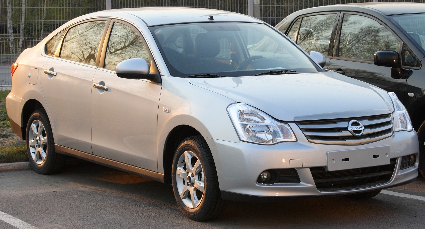 Nissan Almera (G11)