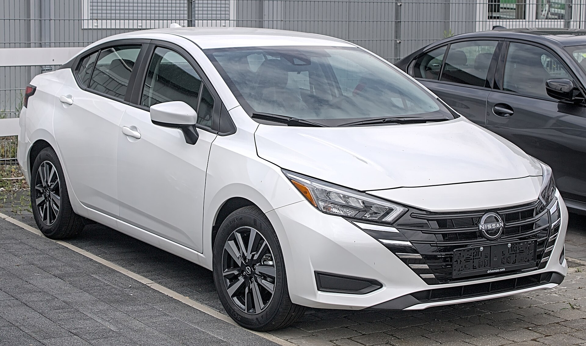 Nissan Versa III