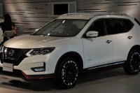 III (T32; facelift 2017)