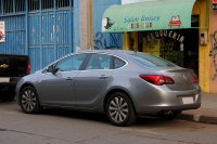 Opel Astra J Sedan — снимка 2