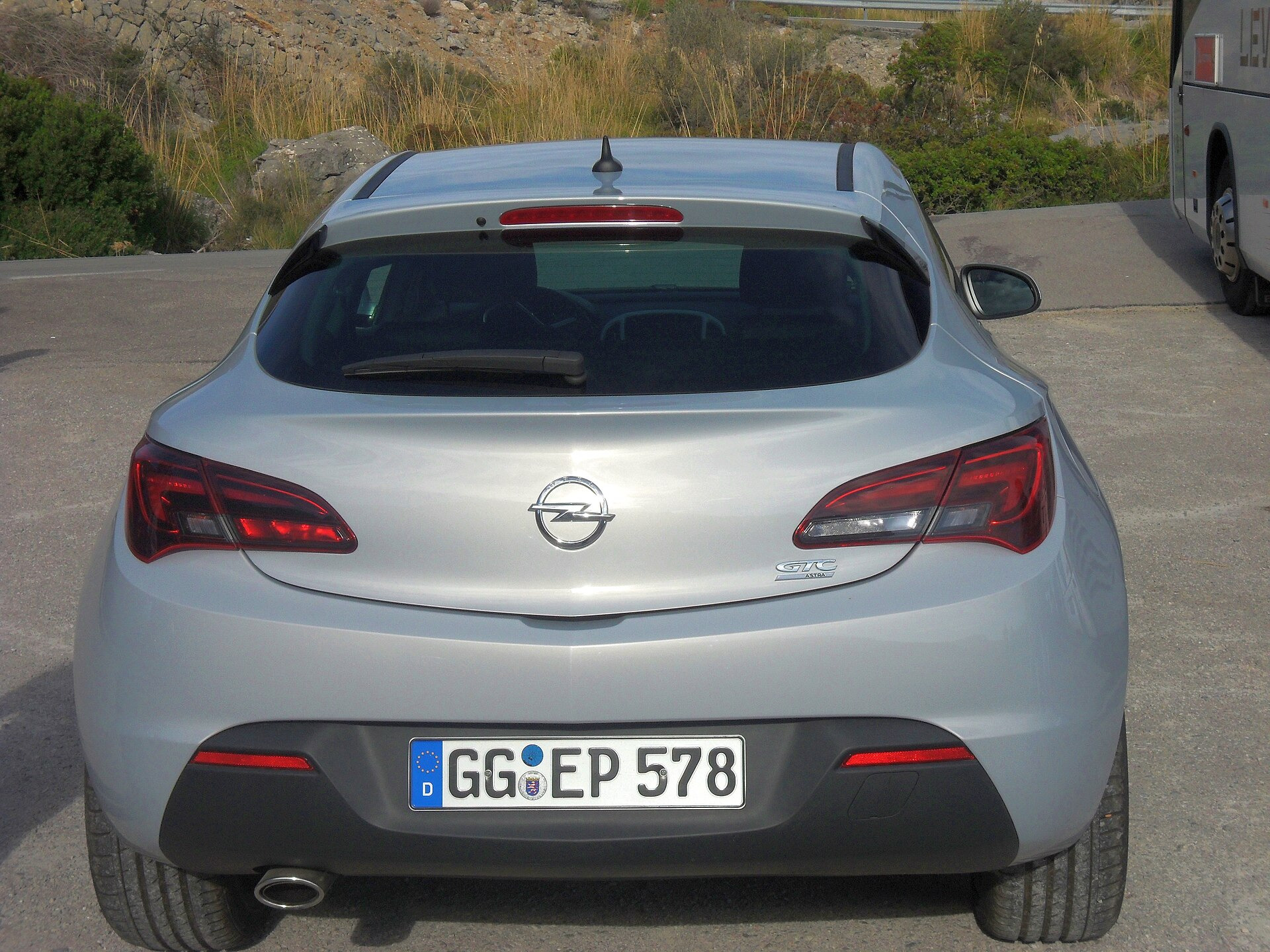 Opel Astra J GTC