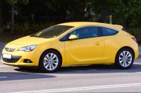 Opel Astra J GTC — снимка 2