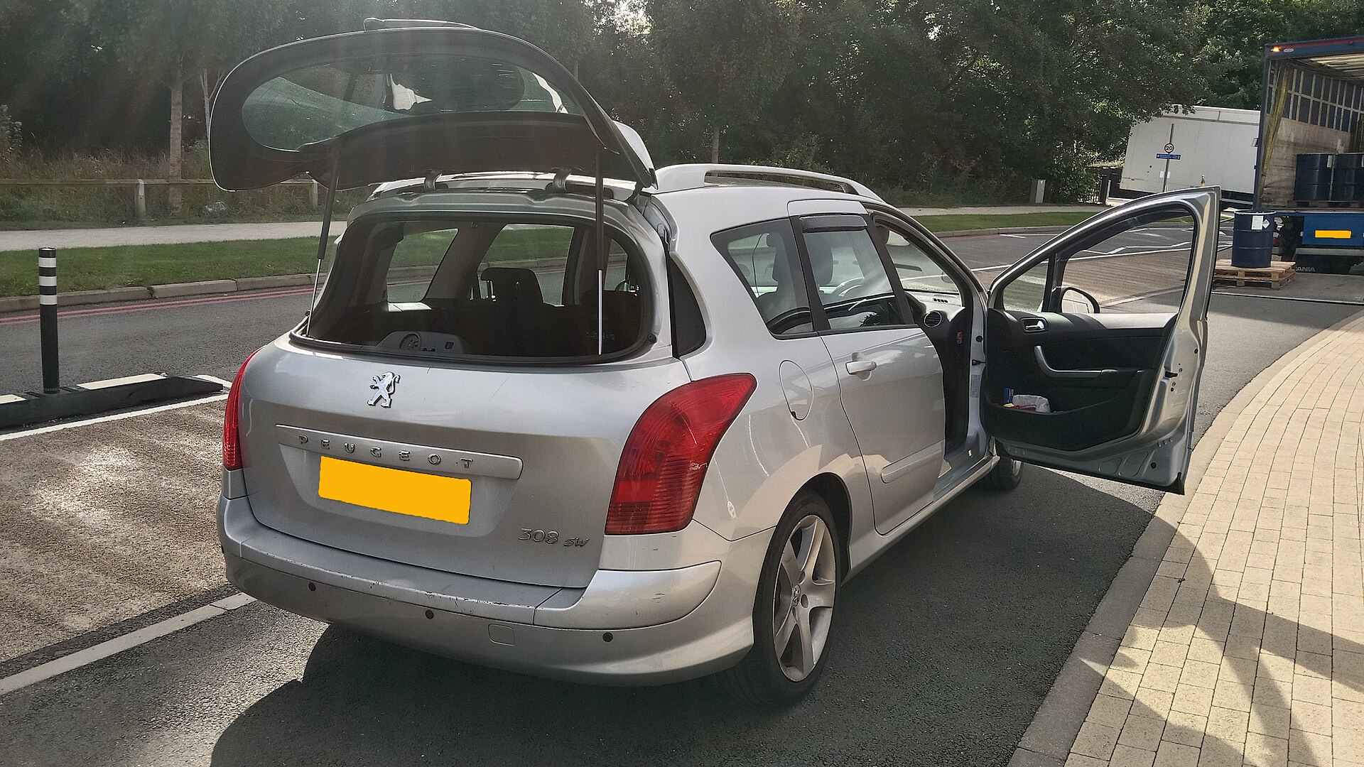 Peugeot 108 Hatch 1.0i (72hp) 2-Tronic