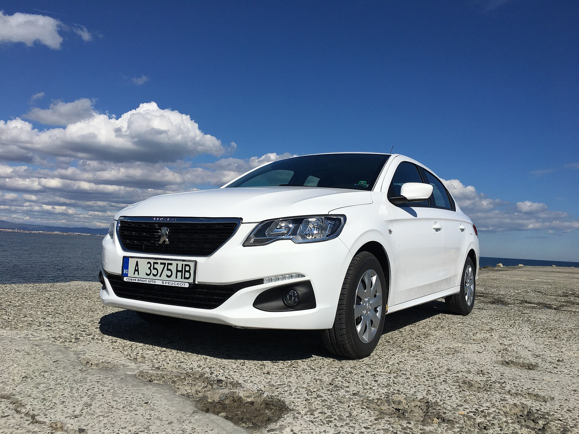 Peugeot 301 (facelift 2017)