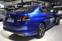 Peugeot 408 II (facelift 2018) — снимка 2
