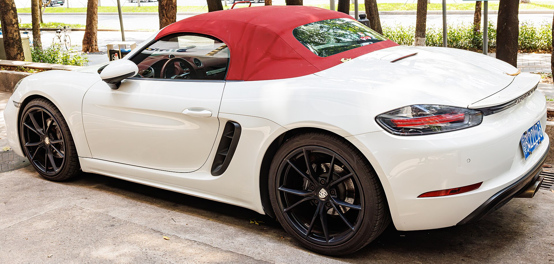 Porsche 718 Spyder
