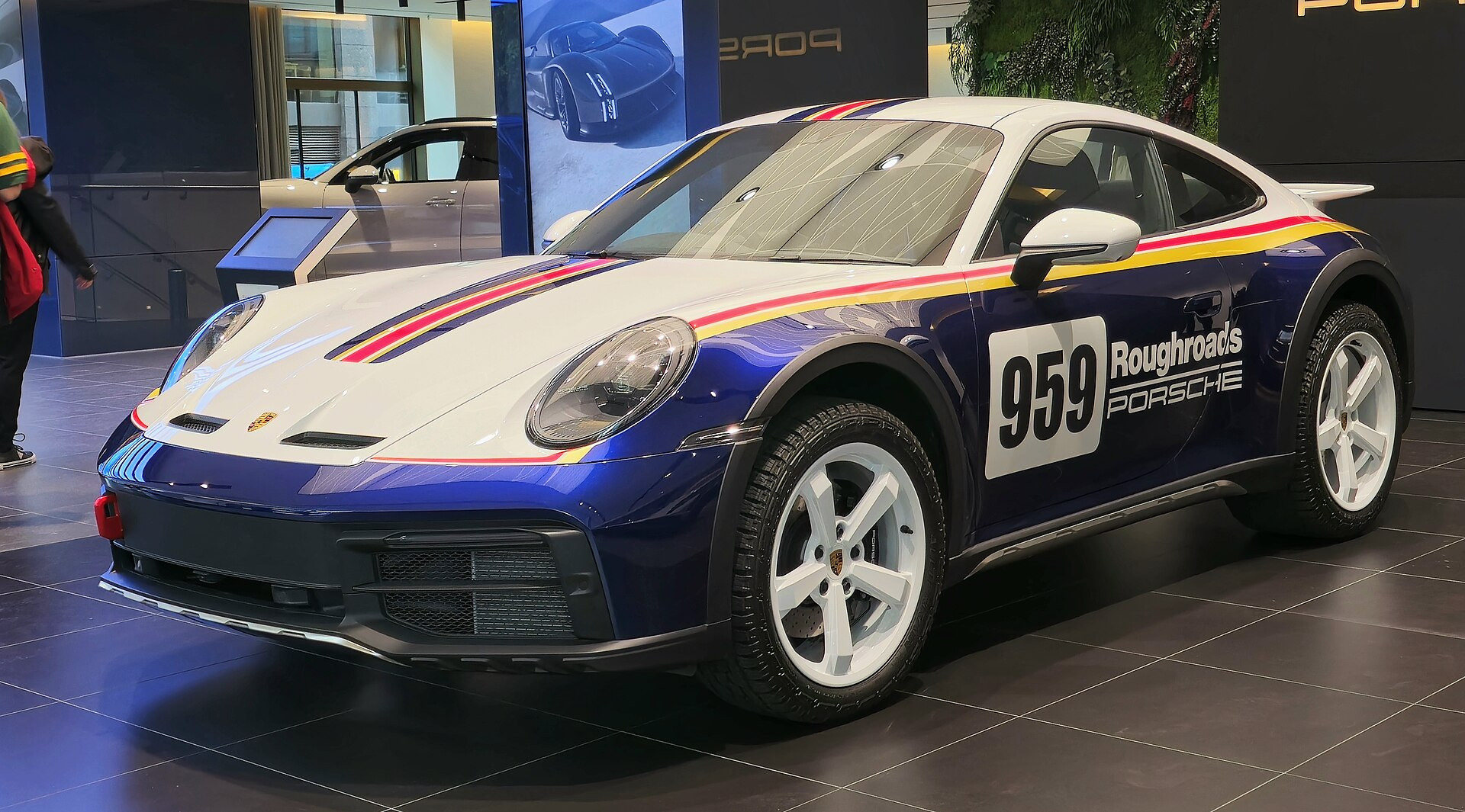 Porsche 911 Dakar (992)