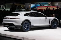 Porsche Mission E Cross Turismo Concept — снимка 2