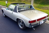 914