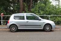 Renault Clio II (Phase II, 2001) 3-door — снимка 2