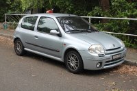 Renault Clio II (Phase II, 2001) 3-door — снимка 3